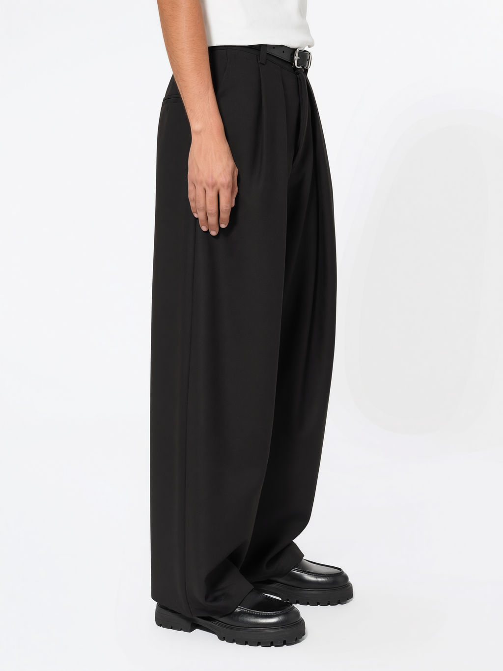 Black Wide Fit Pleated Trousers